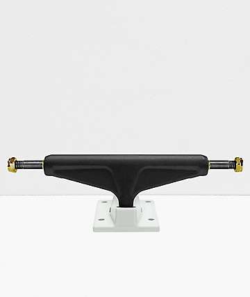 Venture Carlisle V-Hollow Light Black 5.6 Skateboard Truck