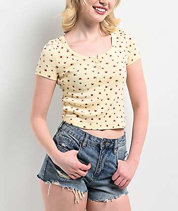 Zine Hannie Ditsy Floral Yellow Crop Henley T-Shirt - 