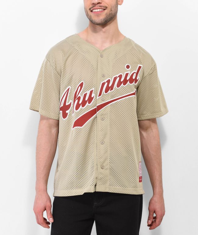 4Hunnid Script Tan Camiseta de béisbol marrón clara