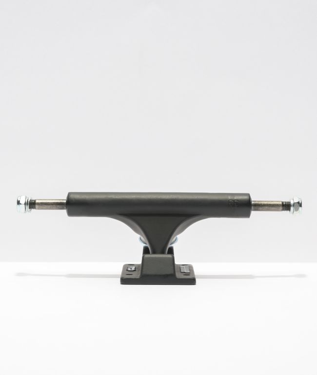 Ace 33 Classic Matte Black Skateboard Trucks