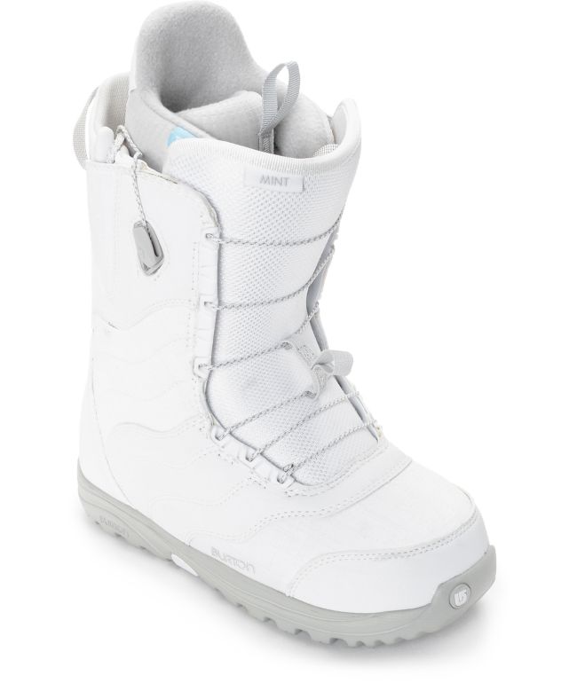 burton mint womens snowboard boots