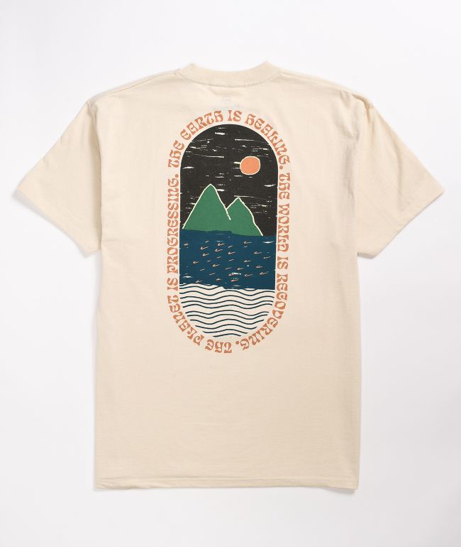 Camiseta color crema Healing Earth de Dravus