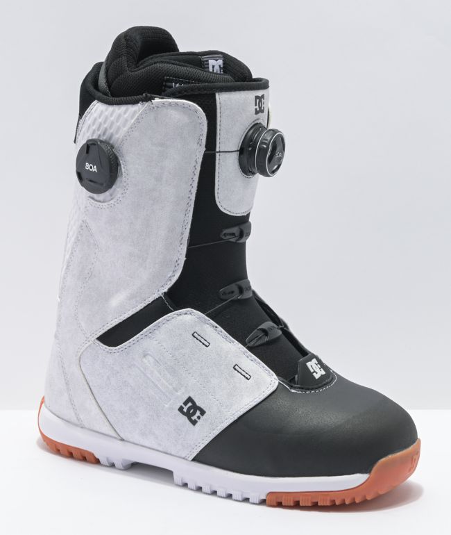 white boa snowboard boots