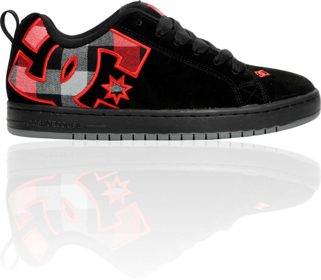 dc court graffik black red