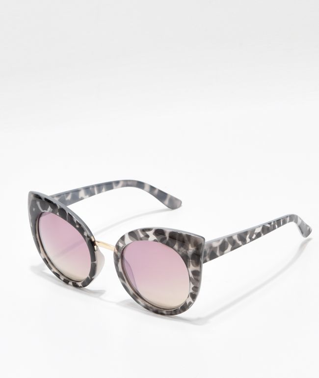 zumiez sun glasses