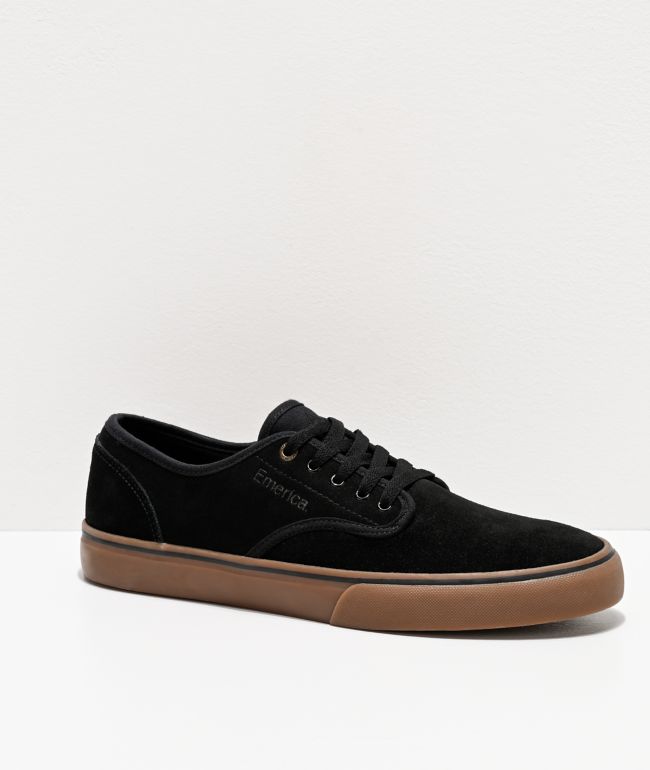 black and gum skate shoes