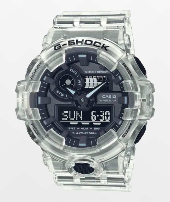 G-Shock GA700SKE-7A reloj digital y analógico blanco transparente