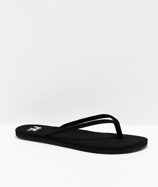 Gigi Bonvoyage Black Sandals | Zumiez