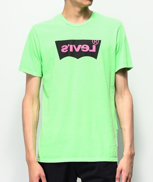 levis green t shirt