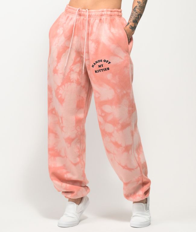 peach colored sweatpants