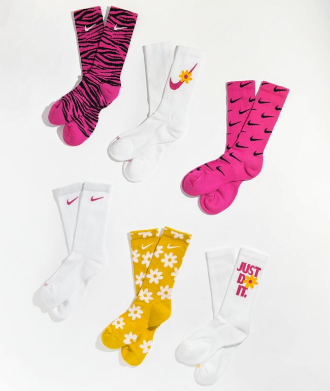 Flikkeren Eekhoorn natuurlijk Nike Everyday Pink, White, & Yellow 6 Pack Crew Socks