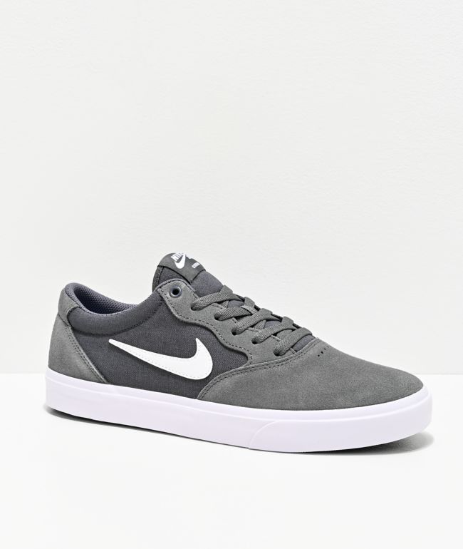 Nike SB Chron SLR zapatos de skate en gris oscuro y blanco | Zumiez