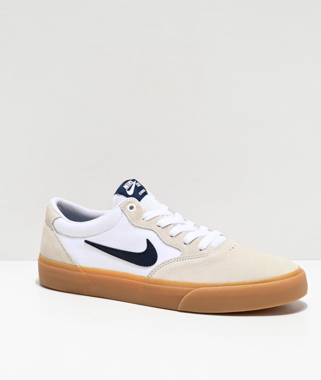Nike sb chron in white with gum sole online