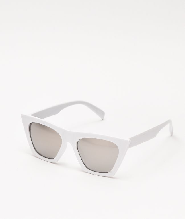 oakley outlet prices
