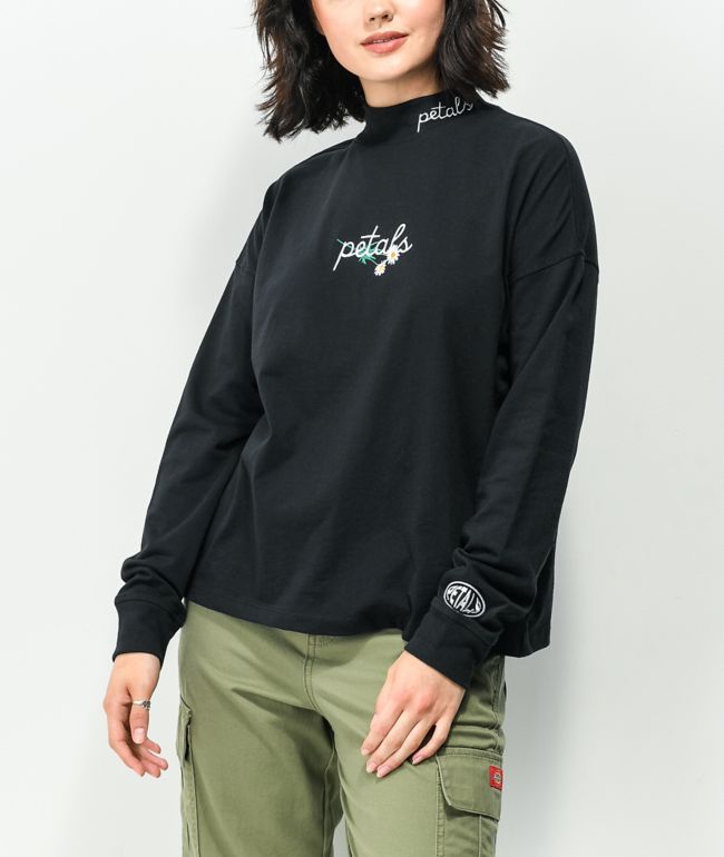 peacocks black t shirt