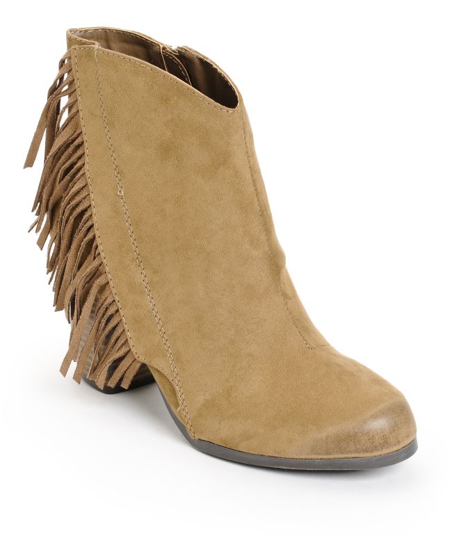 qupid fringe boots