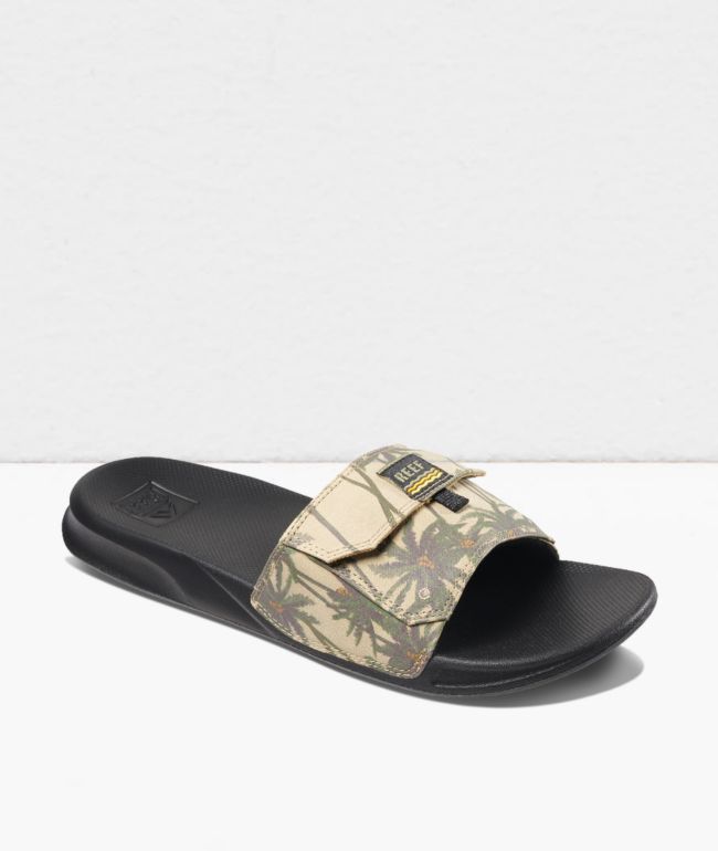 stash flip flops
