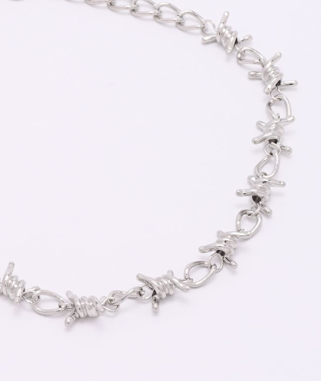 labyrint ydre hestekræfter Stone + Locket Barbed Wire Silver Choker Necklace