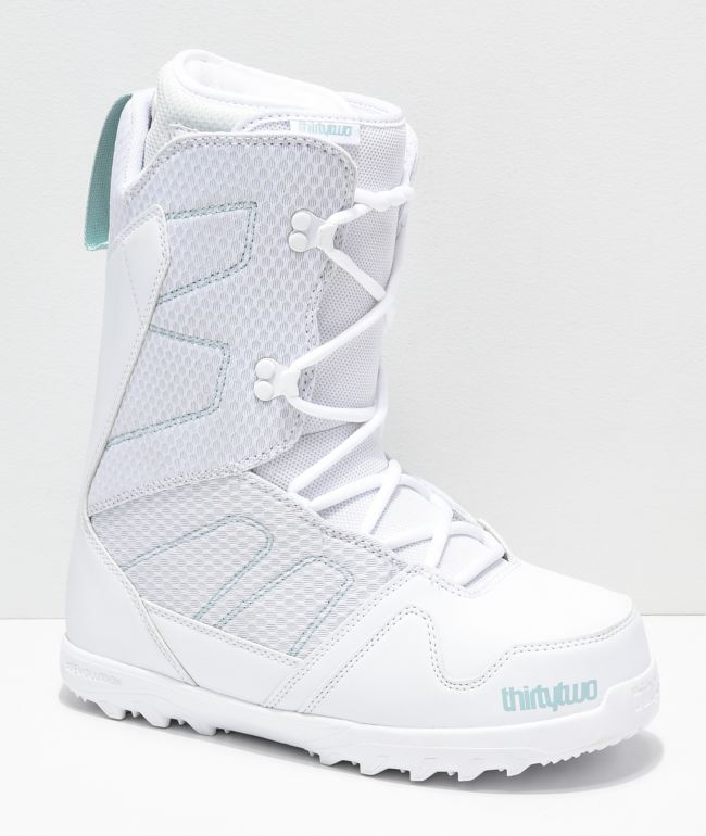 thirty two exit snowboard boots