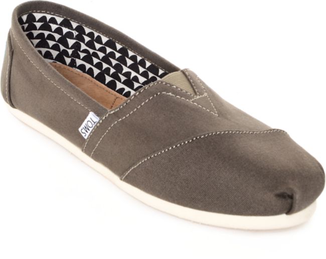 olive toms shoes