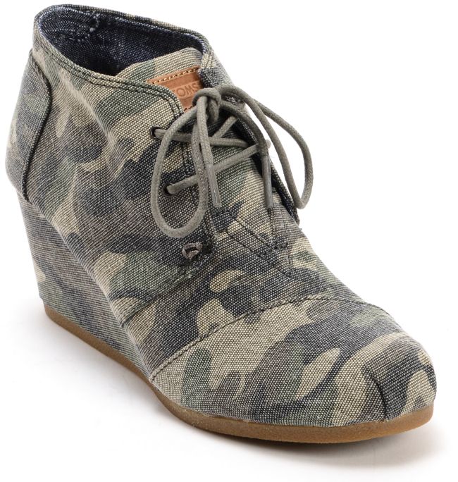 toms camo shoes