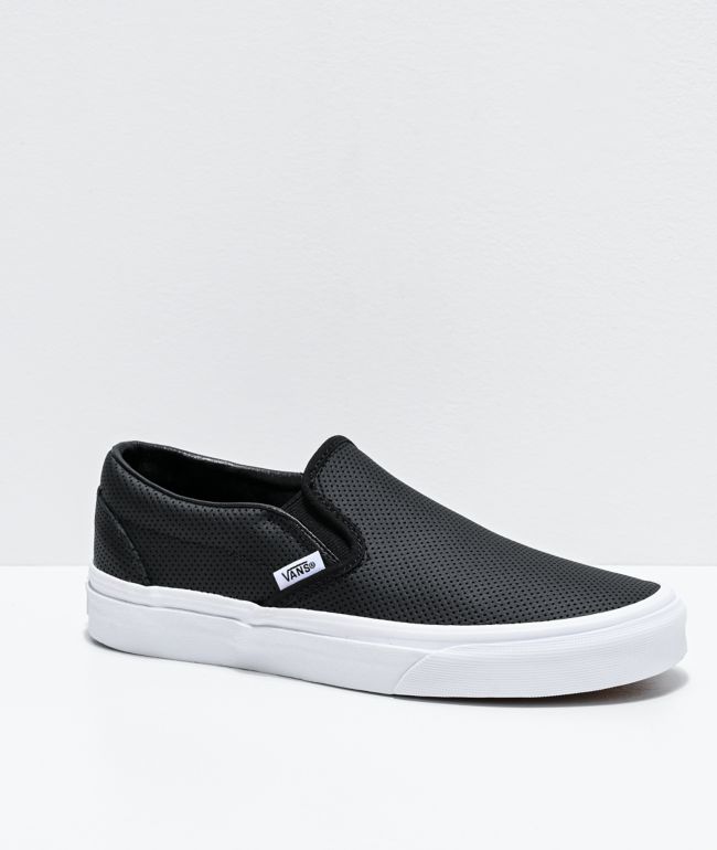 Vans Slip-On zapatos de skate de cuero negro perforado | Zumiez