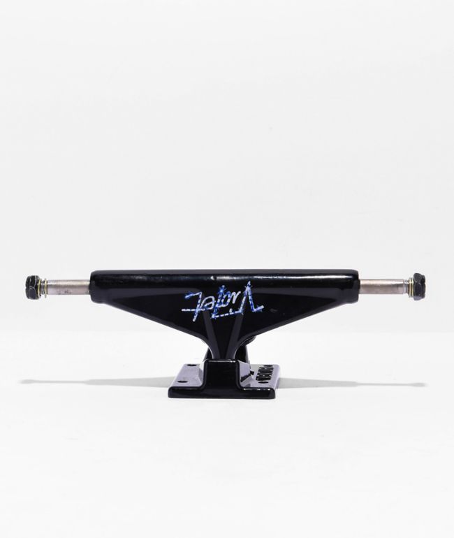 Venture Violet Black 5.2 Skateboard Truck