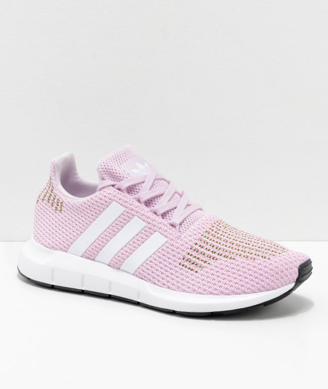swift run shoes pink