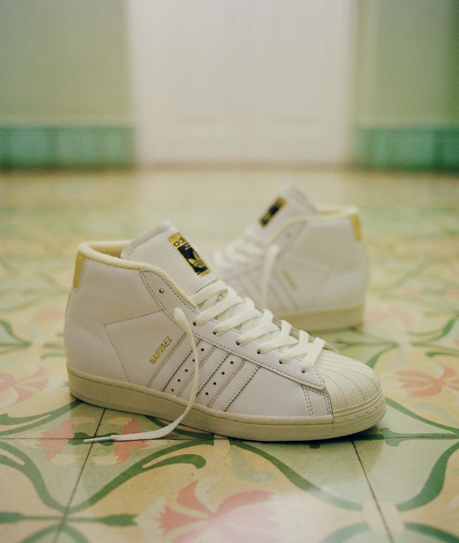 Sofisticado corriente medio adidas x Sam Narvaez Pro Model ADV Zapatos de skate blancos