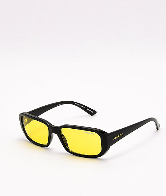 black and yellow glasses