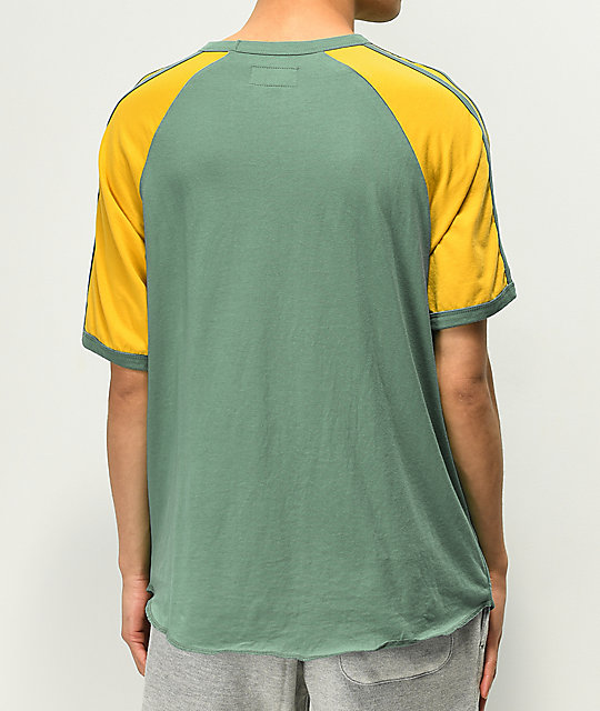 camiseta verde