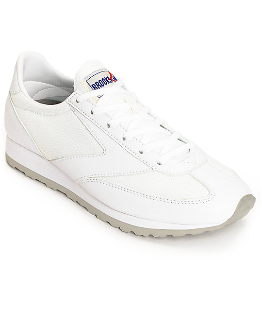 brooks white sneakers