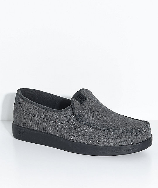 slip on dc shoes