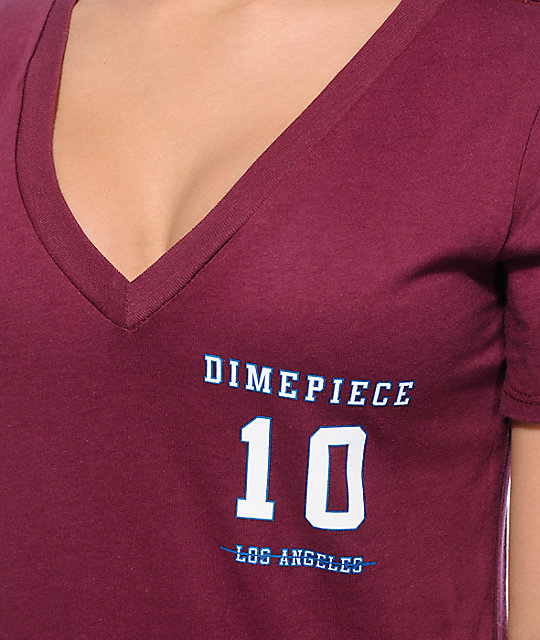 camiseta escote v pronunciado