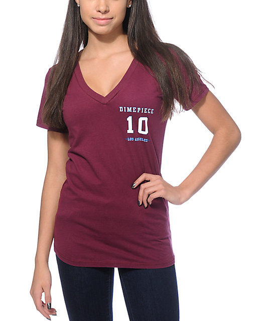camiseta escote v pronunciado