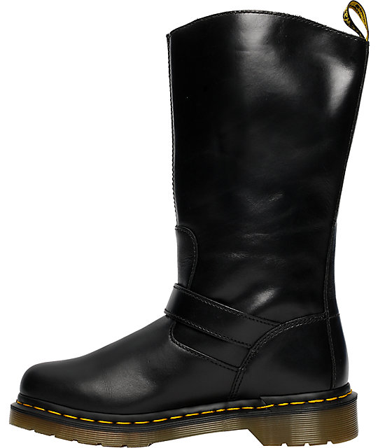 dr martens engineer boots