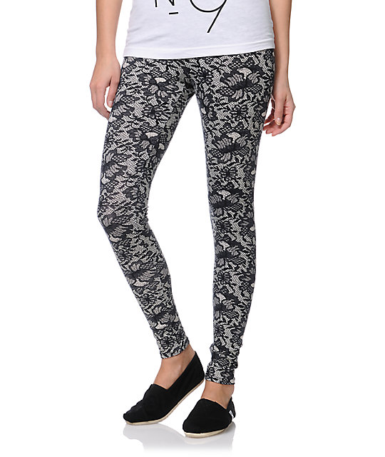 Empyre Black & White Lace Print Leggings | Zumiez