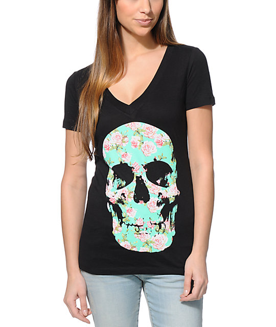 Empyre Flower Skull Black V-Neck T-Shirt | Zumiez