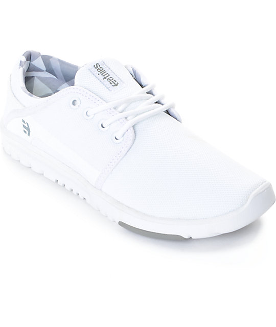 tenis etnies scout