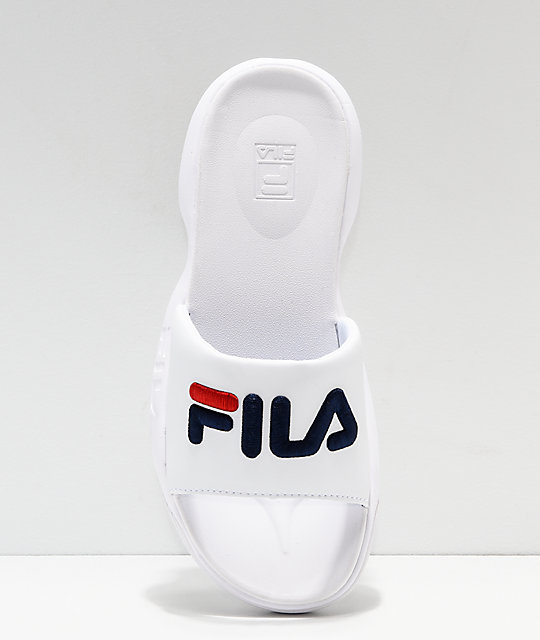 fila disruptor sandals