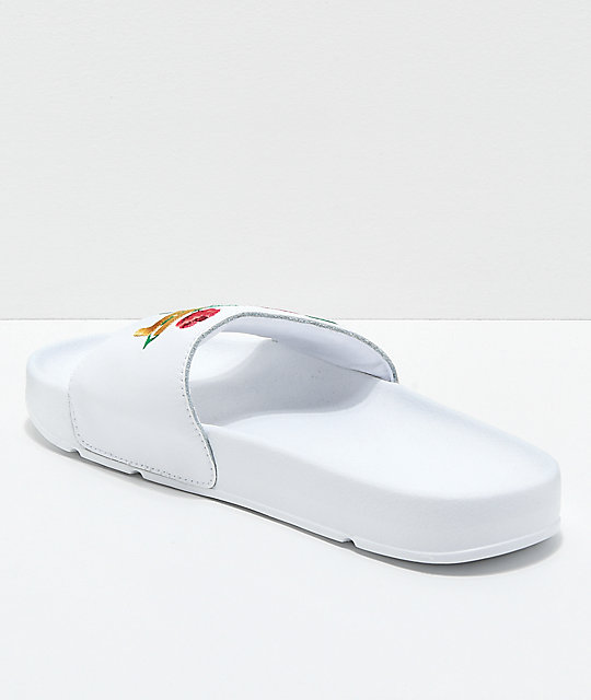 sandalias fila blancas