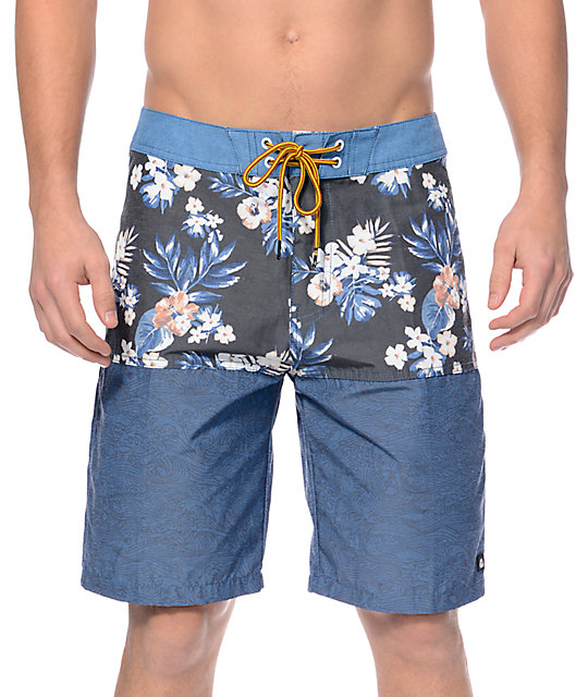 Free World Shortboard Navy Floral 20" Board Shorts | Zumiez