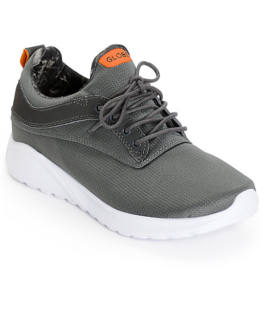 globe roam lyte shoes