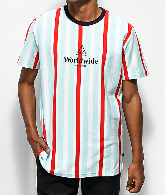 camiseta rayas rojas y blancas verticales