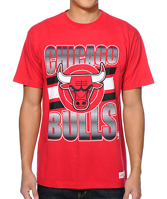 Mitchell and Ness Chicago Bulls Grad Red T-Shirt | Zumiez