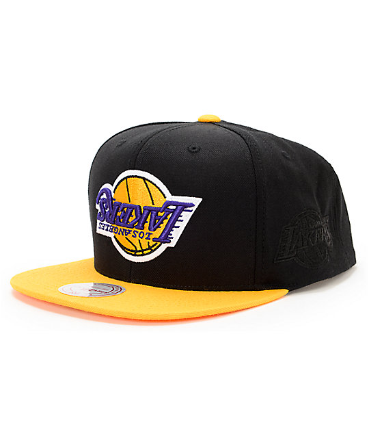 black lakers snapback hat