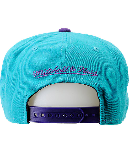 mitchell and ness sharktooth snapback