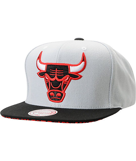 chicago bulls cap grey