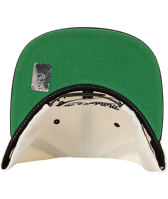 green blackhawks hat