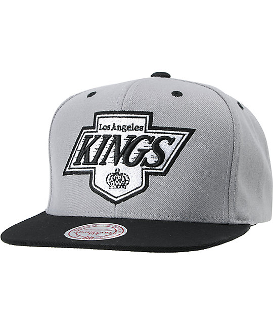 mitchell and ness nhl snapbacks